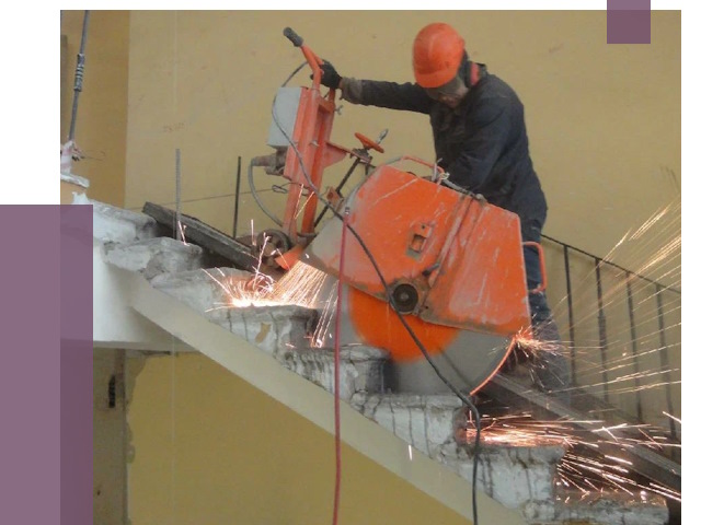 Демонтаж бетонных лестниц в Лиски от 4923 руб. за м2 | ПРОЛЁТ-Лск